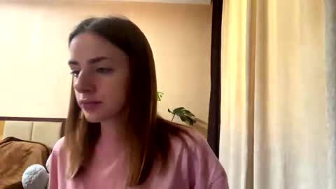 Snapshot of suzannetigerino chatting on 07.11.26 Emila online show from 07.11.26