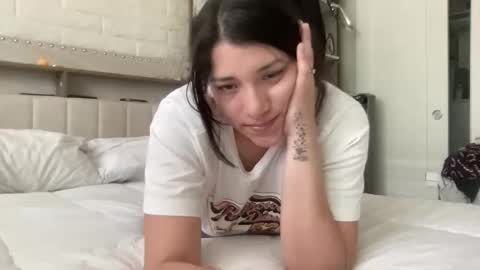 Suzy online show from 02.11.26