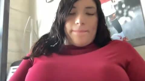 Suzy online show from 04.11.26