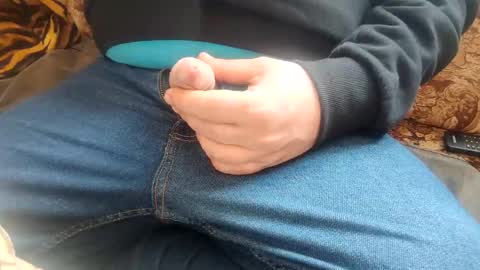 Snapshot of svetlio85 chatting on 02.22.25 Svetlio online show from 02.22.25