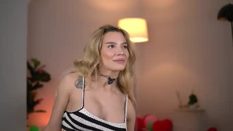 SweetLuna online show from 06.22.26
