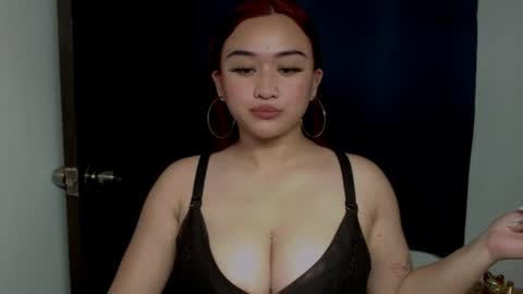 Snapshot of sw33tgirl_moaner chatting on 07.21.26 Angelic Baby online show from 07.21.26