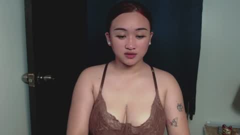 Snapshot of sw33tgirl_moaner chatting on 08.01.26 Angelic Baby online show from 08.01.26