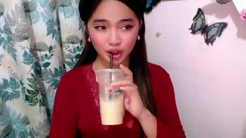 Snapshot of swallow_cummersx chatting on 05.04.26 Jasmine online show from 05.04.26