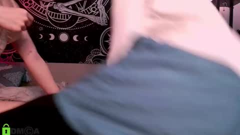 sweaties3 online show from 03.05.26