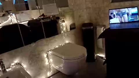 Snapshot of sweaty_hairy_cocks chatting on 03.01.25 sweaty_hairy_cocks online show from 03.01.25