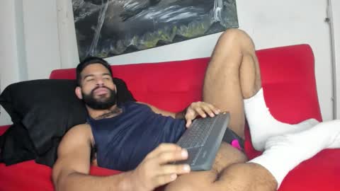 Snapshot of sweatyhairypig1 chatting on 11.25.25 joel bliss online show from 11.25.25