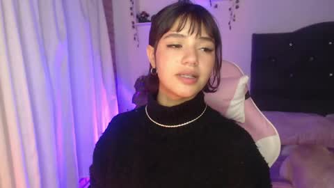 Snapshot of sweeetkittyy22 chatting on 06.08.26 sweeetkittyy22 online show from 06.08.26