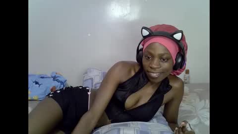 Snapshot of sweest_caster chatting on 05.31.26 Sweetest doll online show from 05.31.26