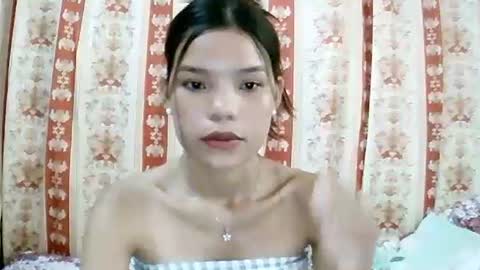 Snapshot of sweet01pinay chatting on 05.11.26 sweet01pinay online show from 05.11.26