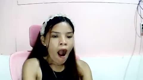 Snapshot of sweet01pinay chatting on 05.23.26 sweet01pinay online show from 05.23.26