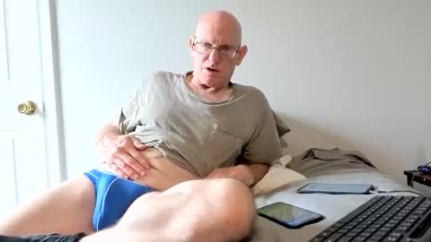 Zeppelin man online show from 05.15.26