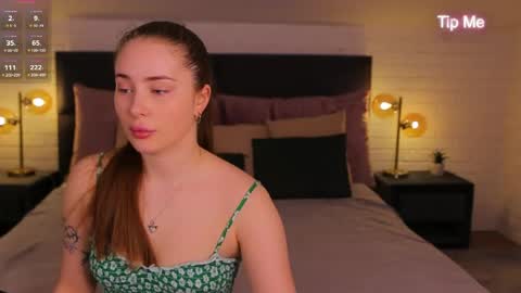 Sweet  Amily online show from 04.19.26