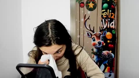 Snapshot of sweet__suck69bitch chatting on 02.14.25 sweet__suck69bitch online show from 02.14.25