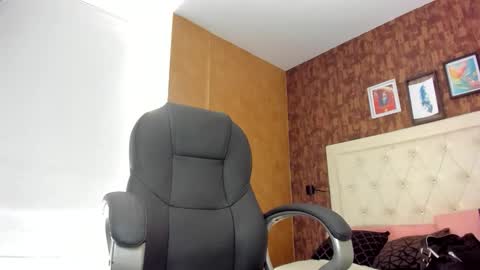 Vanessa online show from 03.22.26