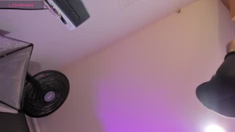 Vanessa online show from 07.23.26