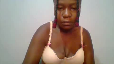 Snapshot of sweet_arianna_ chatting on 02.15.25 timaya online show from 02.15.25