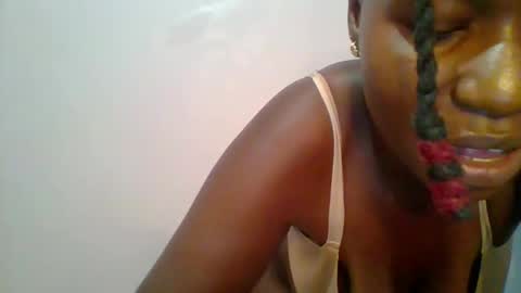 Snapshot of sweet_arianna_ chatting on 02.18.25 timaya online show from 02.18.25