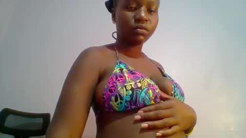 Snapshot of sweet_arianna_ chatting on 02.22.25 timaya online show from 02.22.25