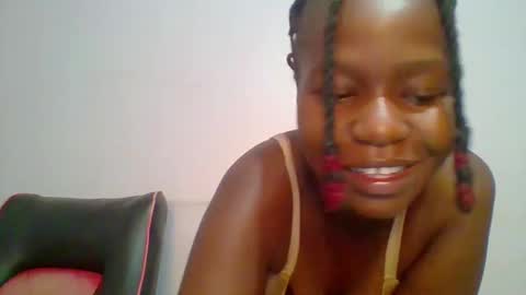 Snapshot of sweet_arianna_ chatting on 03.01.25 timaya online show from 03.01.25