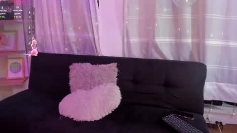 Bella online show from 06.17.26