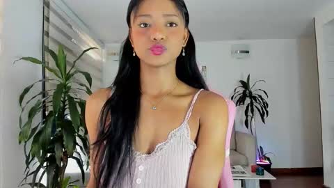 sweet_brunette88 online show from 02.18.26