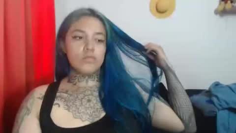 Snapshot of sweet_bubblee chatting on 02.26.25 Bubbles online show from 02.26.25