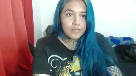 Snapshot of sweet_bubblee chatting on 03.11.25 Bubbles online show from 03.11.25