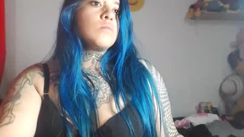 Snapshot of sweet_bubblee chatting on 09.11.25 Bubbles online show from 09.11.25