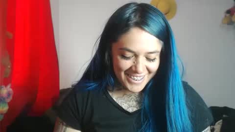 Snapshot of sweet_bubblee chatting on 09.13.25 Bubbles online show from 09.13.25