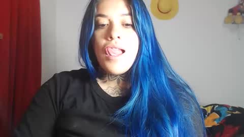 Snapshot of sweet_bubblee chatting on 09.29.25 Bubbles online show from 09.29.25