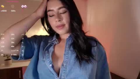 Camila online show from 06.18.26