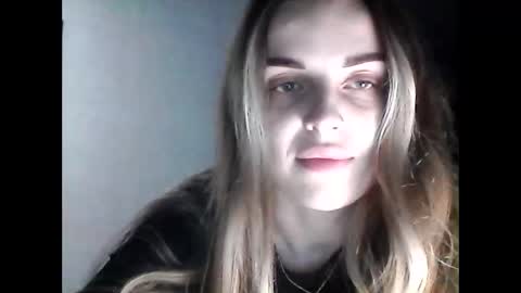 sweet_cute98 online show from 11.28.25