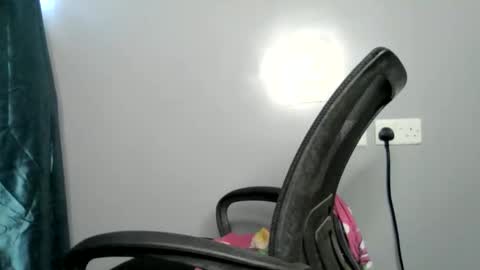 Snapshot of sweet_ebony001 chatting on 03.22.26 sweet_ebony001 online show from 03.22.26
