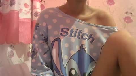 Snapshot of sweet_gamella chatting on 01.12.25 Gael online show from 01.12.25