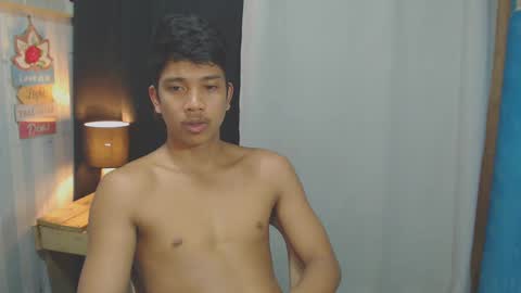 sweet_guyxx online show from 01.08.25