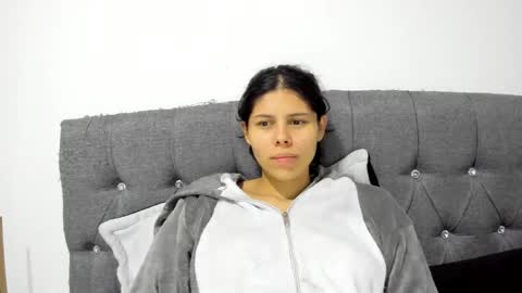 Snapshot of sweet_hann chatting on 01.02.25 Hanna online show from 01.02.25