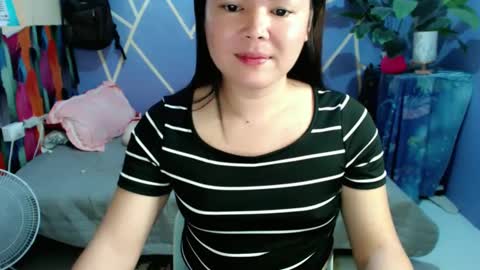 Snapshot of sweet_kendallxxxx chatting on 12.20.24 Nicahhh online show from 12.20.24