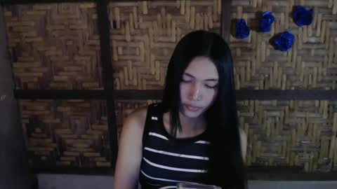 Snapshot of sweet_lady14 chatting on 05.20.26 sweet_lady14 online show from 05.20.26