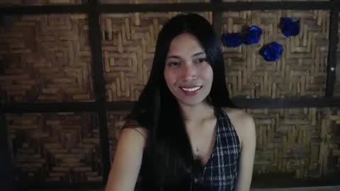Snapshot of sweet_lady14 chatting on 06.01.26 sweet_lady14 online show from 06.01.26