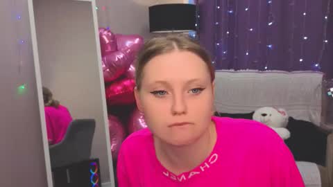 Mikki online show from 02.14.26