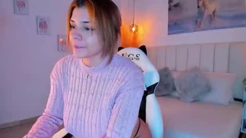 sweet_molly17 online show from 12.04.25