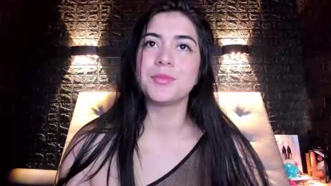 Snapshot of sweet_moniicaa chatting on 01.23.25 Monica online show from 01.23.25