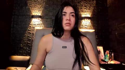 Snapshot of sweet_moniicaa chatting on 02.05.25 Monica online show from 02.05.25
