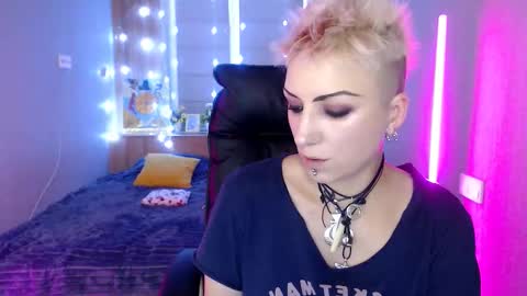 sweet_n_strong online show from 12.21.25