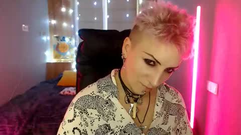 sweet_n_strong online show from 12.22.25