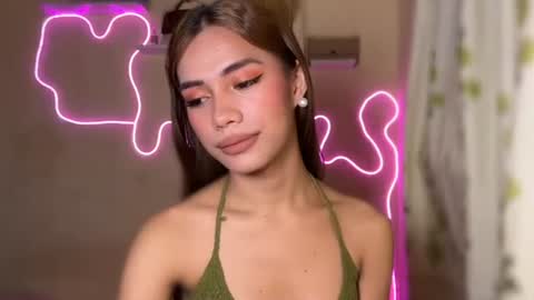 Snapshot of sweet_nikki03 chatting on 09.25.25 sweet_nikki03 online show from 09.25.25