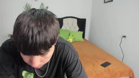 sweet_paradisex5 online show from 04.17.26
