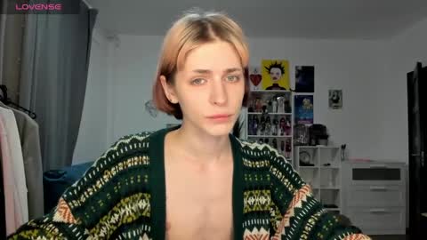 kira online show from 03.19.26