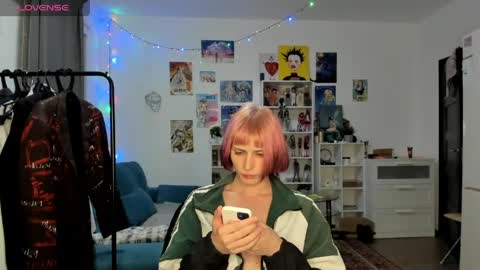 kira online show from 04.16.26